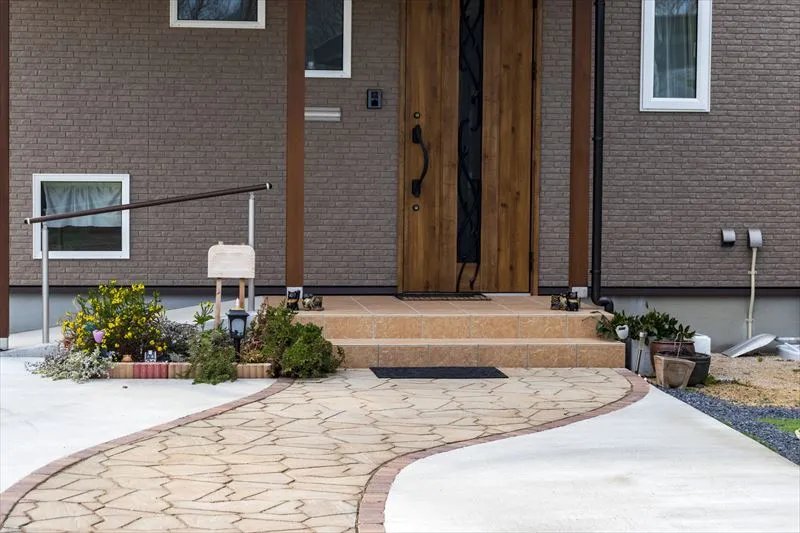 おしゃれに見える外構づくりのポイントとは