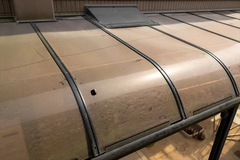 カーポートが劣化しているサインとは